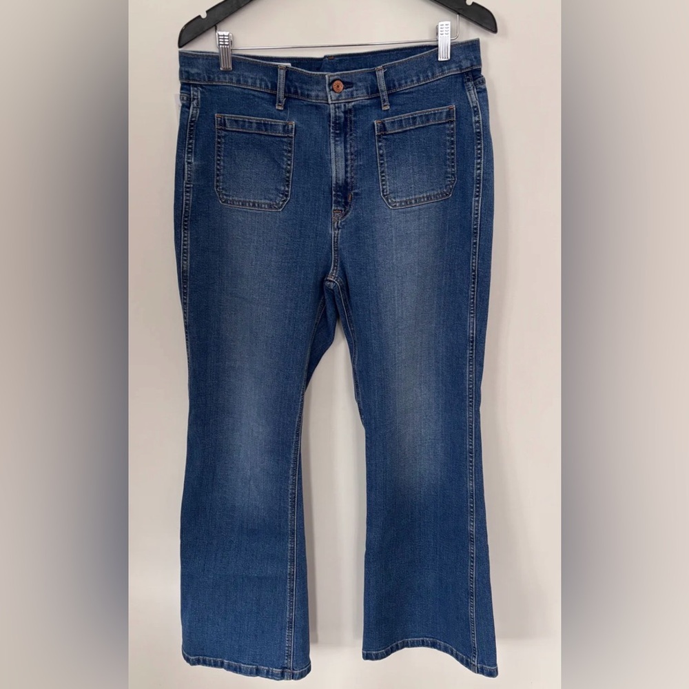 2 for $30 👖GAP 70s Flare Jeans Sz 16 or 33 - Picture 2 of 4